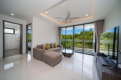 Modern minimalist style luxury villa with private pool located in a high-end resort area adjacent to Laguna Park Golf Course – Fotos 4